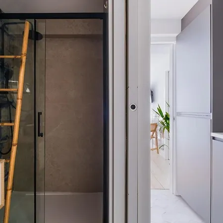 Charming Cozy Mouraria Flat * Lisboa