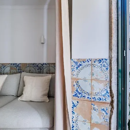 Charming Cozy Mouraria Flat *